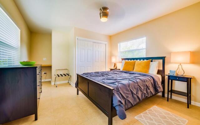 Hainsley Apartments at 1115