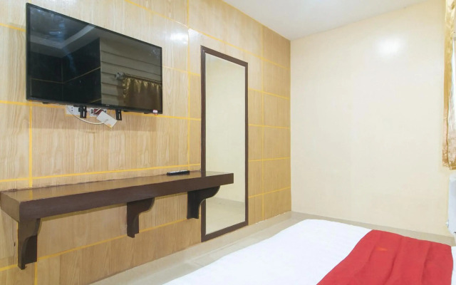 RedDoorz @ Winter Hotel Araneta