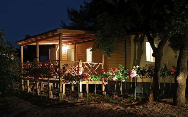 Comfortable Chalet with Ac, 6 Km. From the Beautiful Sibenik