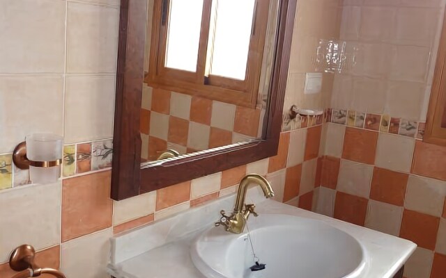 Malaga 101849 3 Bedroom Villa By Mo Rentals