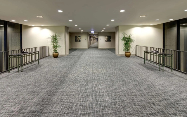 Hilton Chicago O'Hare Airport