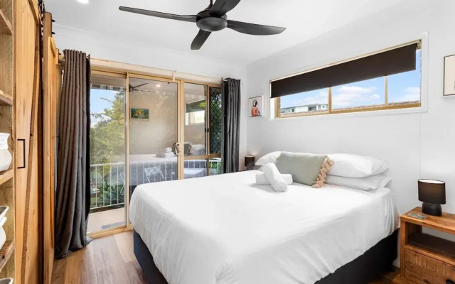 Seaside Serenity: Charming 2-bedroom Getaway