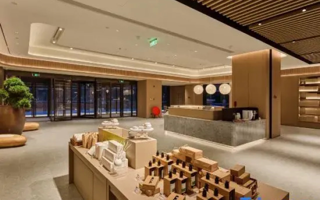 JI Hotel
