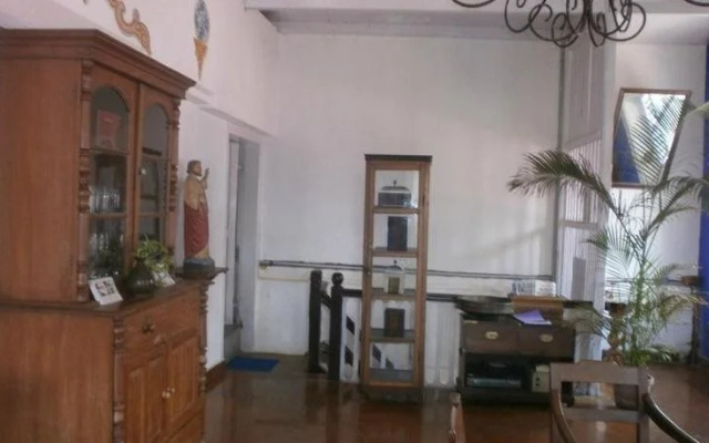 Caza Maria