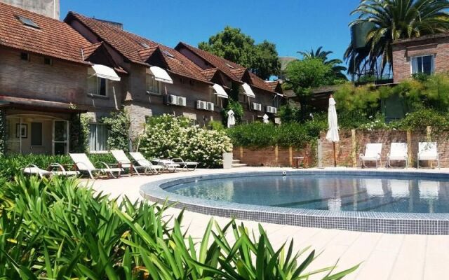 Hotel Jacaranda
