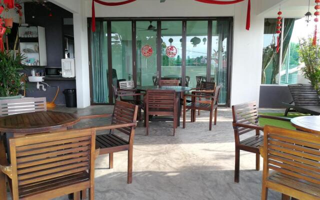 Millenium Maison Home