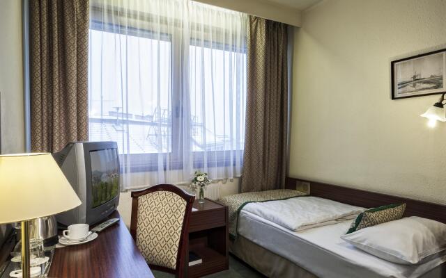 Danubius Hotel Hungaria City Center