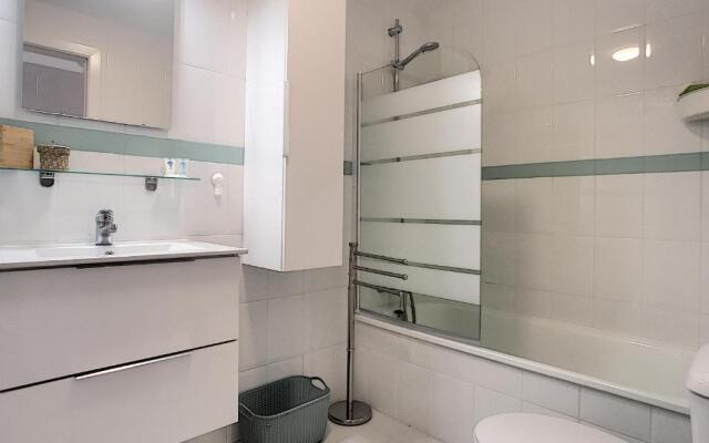 2268-Penthouse with terrace seaview
