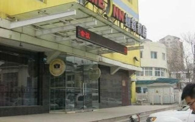 Top Star Hotel