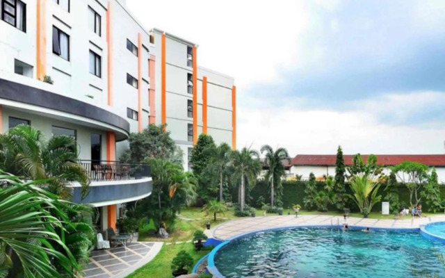 The Sun Hotel Sidoarjo