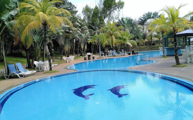 Teluk Batik Holiday Apartment