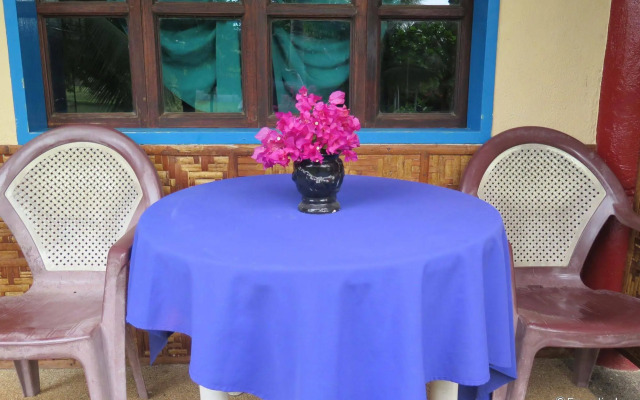 Kalipayan Beach Resort & Atlantis Dive Center