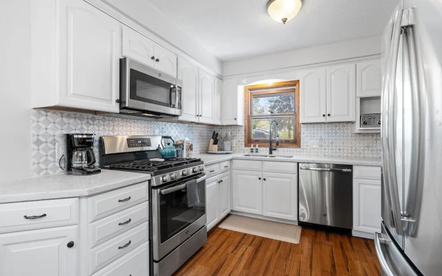 Crystal Lake Clubhouse