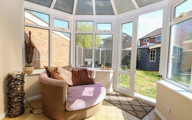 6 Barleycroft