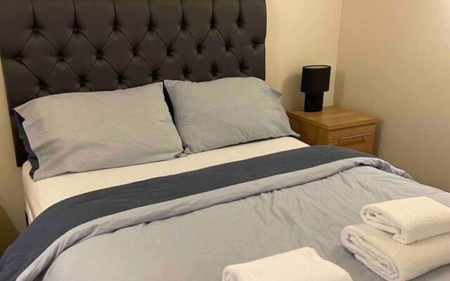 Stunning 1-bed Apartment in Salford