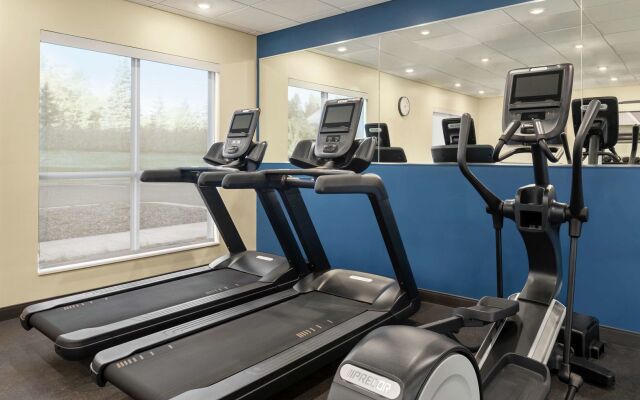 Tru by Hilton Duluth Mall Area