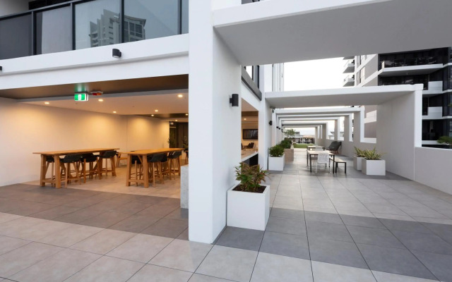 Qube Broadbeach