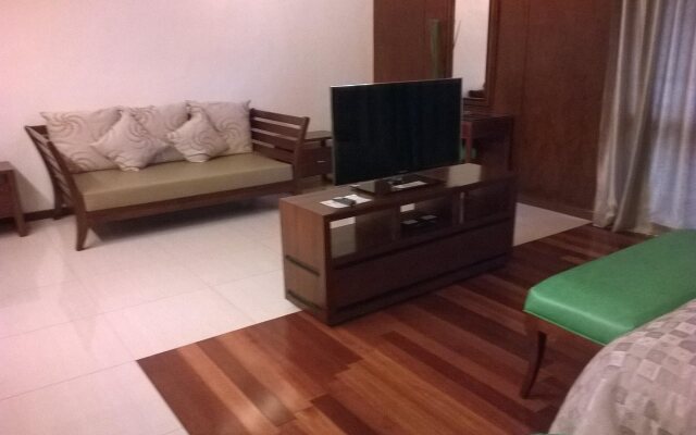 Skinetics Wellness Center Boutique Hotel