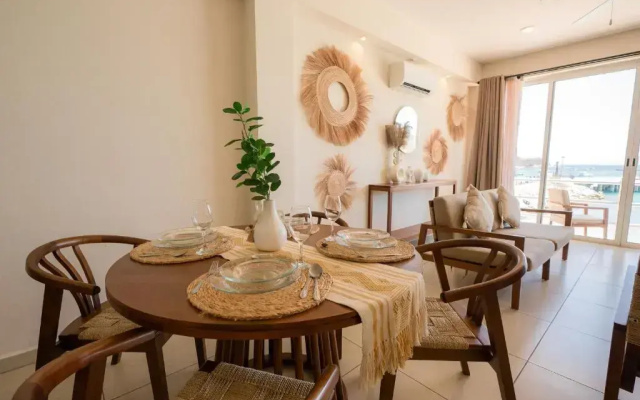 La Playa Suites Hotel Ocean Front