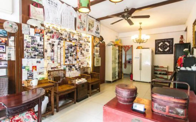 Lou＇s Inn
