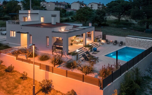 Beautiful Home in Pula With Outdoor Swimming Pool, Wifi and 3 Bedrooms