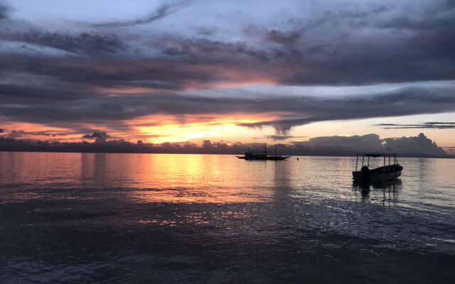 Relax Divers Bohol