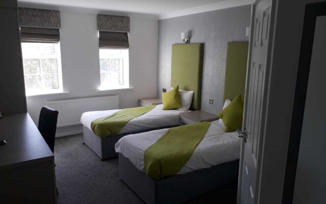 The Avenue Hotel