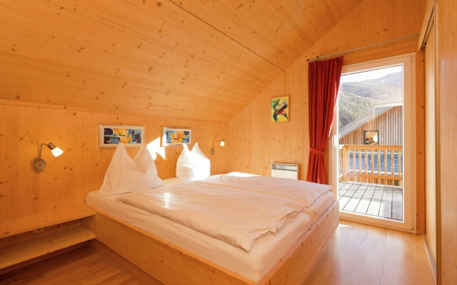 Luxurious Chalet in Hohentauern With Jacuzzi Near Lake