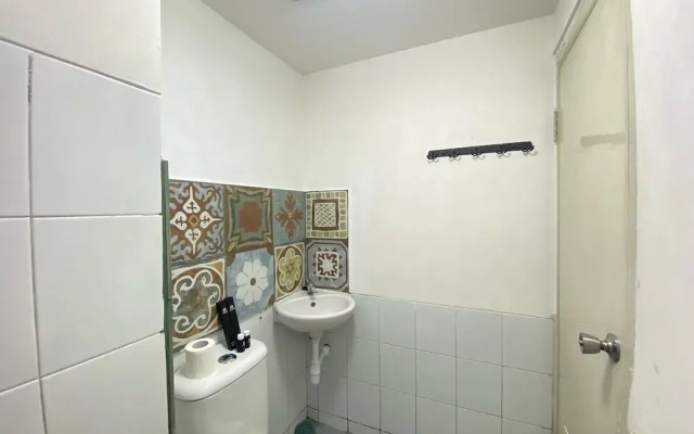 Scandinavian Studio Room At Grand Asia Afrika Apartment