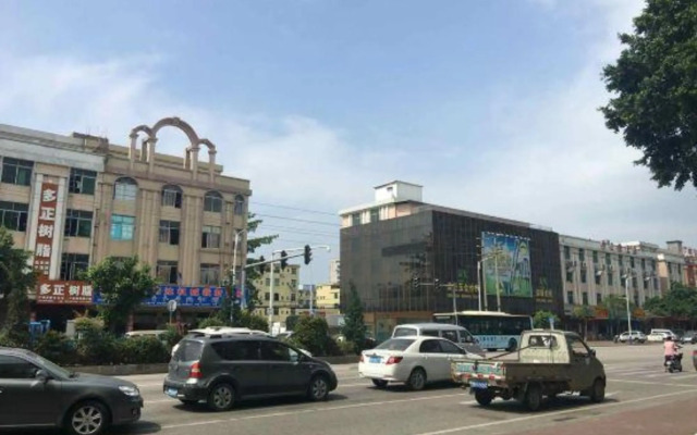 Xinhui Hotel