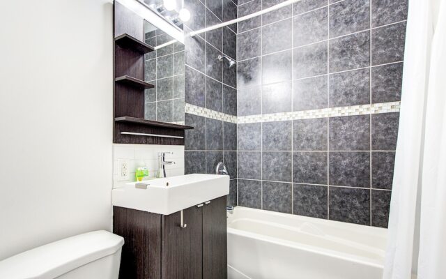 Chez Mont Royal Apartments