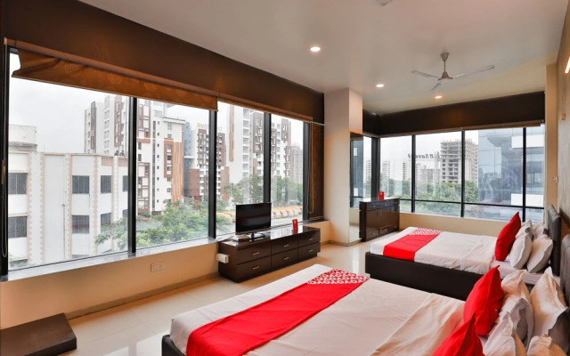 OYO 17263 Marigold Banquets And Rooms
