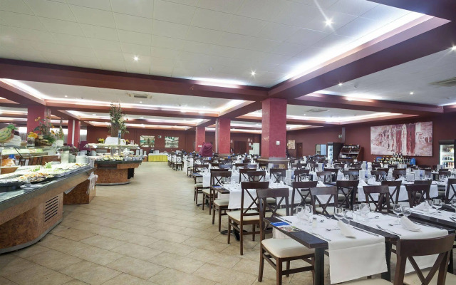 Отель Best Alcazar