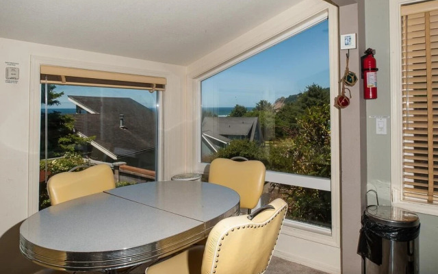 Birds Eye Beach House