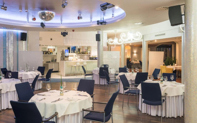 Niebieski Art Hotel & Spa