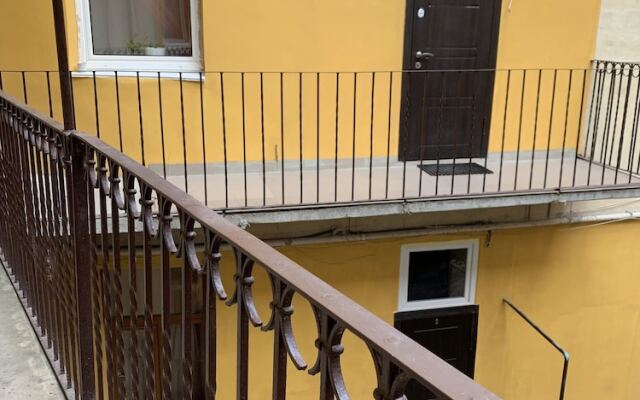Moisha Apartment Kotlyarskaya 5 3