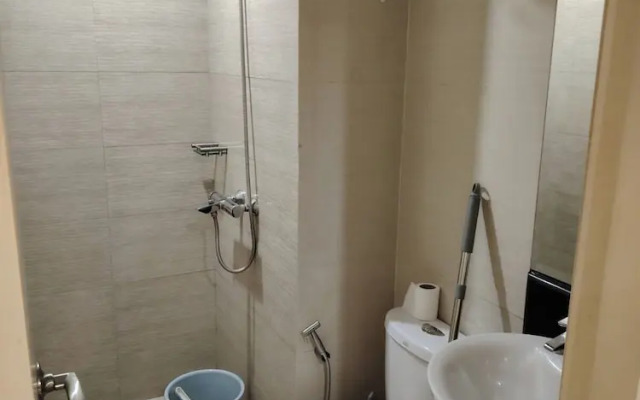 150 Newport Boulevard Apartments