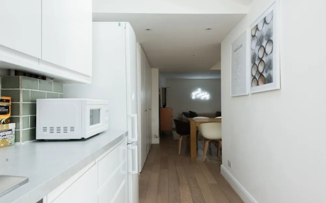 Peaceful and secluded Oxford city-centre 3 bedroom escape