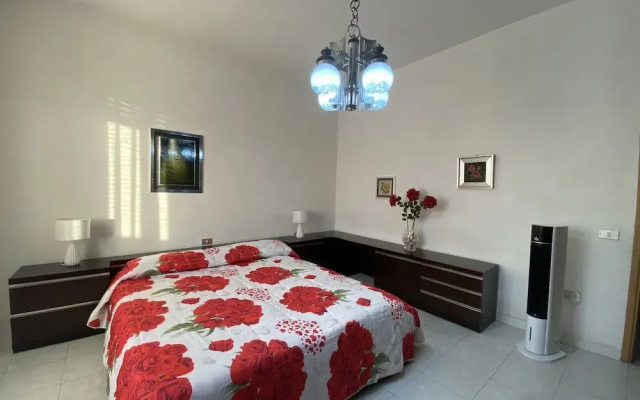 4 Beds in Acquaviva Area-rif Prate