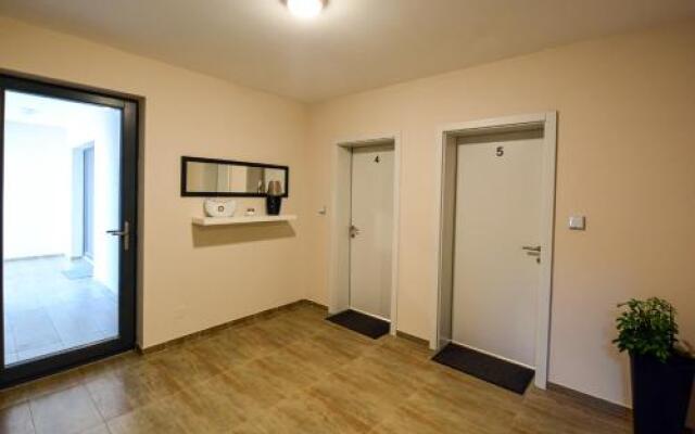 Mandarin Premium Apartments