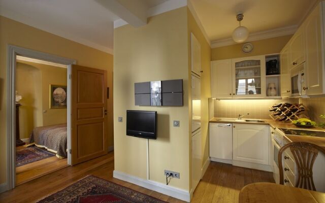 Collectors Victory Apartments