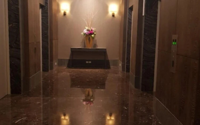 Exclusive Stay in U Residence 3