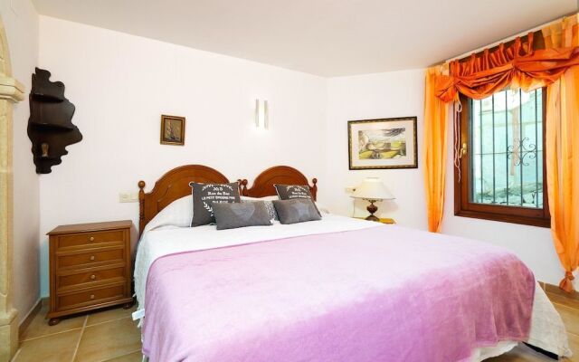 Book It Villa Ballerina