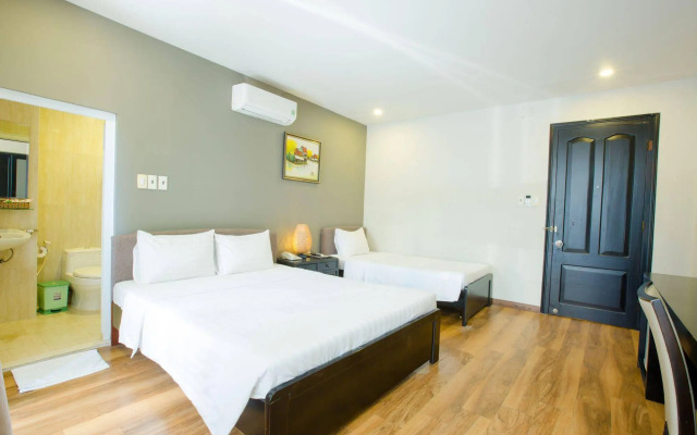 Sunflower Hotel