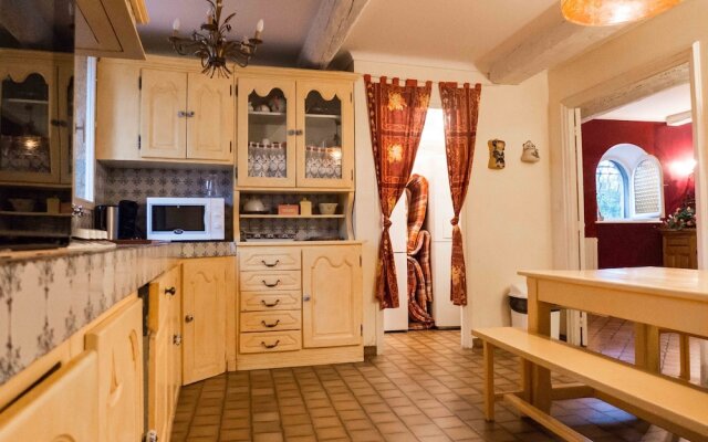 Spacious Holiday Home in Narbonne With Swimming Pool