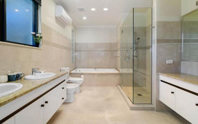 Tranquility Lakefront