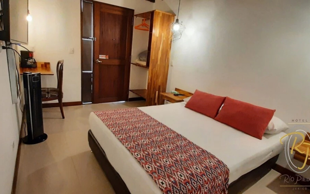 Hotel Rio Piedras