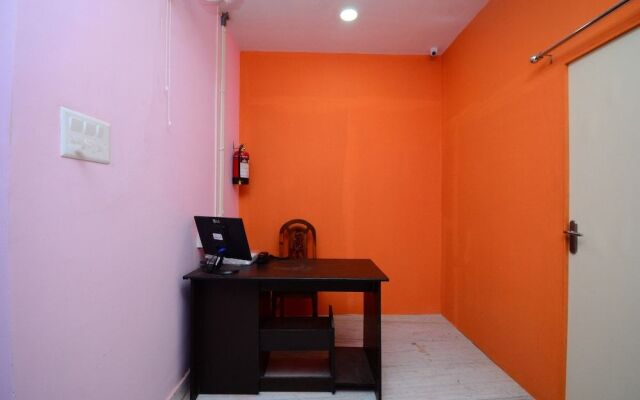 OYO 30742 Amita Guest House