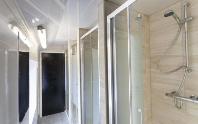 Fenham Hostel Express