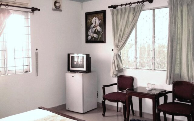 Ha Noi Hotel